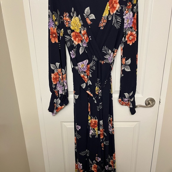 Gorgeous Karen-T designs Jumpsuit, SIZE XL - Picture 15 of 16